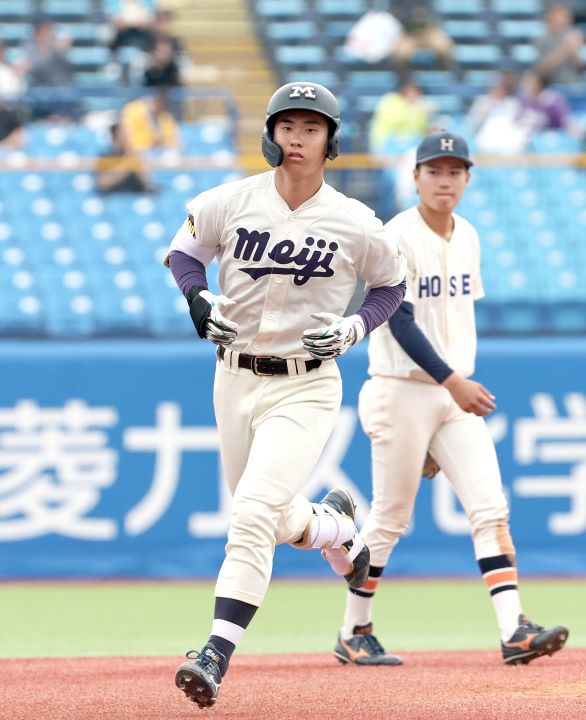 【画像・大学野手編】押さえておきたい「2025ドラフトの目玉」たちを厳選！　注目選手の写真＆寸評を一挙紹介