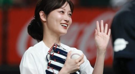 「ありえない可愛さでやばい」人気女優がポニテ姿で降臨…続々と反響「あまりの美しさにひっくり返るかと」