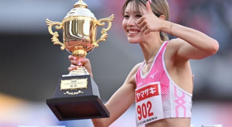 「全部がおしゃれで可愛すぎる」腹筋バキバキ女子ハードラーが“勝負アイテム”公開…「表現力素敵」「いつか真似します絶対！」