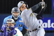 「テルの三冠王を阻むのは…」阪神の4年目スラッガーの特大16号弾が圧巻！佐藤輝明を抜いて本塁打王争いトップに「敵は味方にいる」