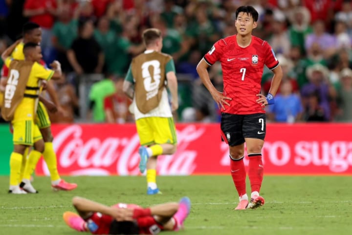 「日本にすがる前にやるべきことがある」韓国、悲劇の敗退決定　母国メディアは“他力本願”を生んだ強化方針を非難「無味無臭の戦術に失望しかない」【W杯】