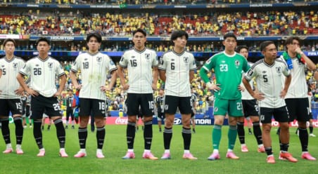 「あのやり方では生き残れない」日本代表には何が足りないのか　アルゼンチン紙が指摘したブラジル戦で起きた「2つの決定的な出来事」とは？【W杯】