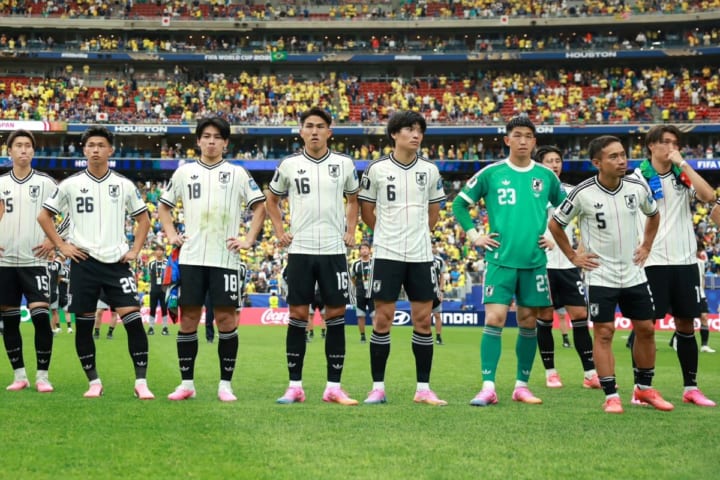 「あのやり方では生き残れない」日本代表には何が足りないのか　アルゼンチン紙が指摘したブラジル戦で起きた「2つの決定的な出来事」とは？【W杯】
