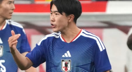 バレンシア移籍の19歳日本代表MFが評価されているのはなぜ？　ラ・マシア出身指導者も認めた「日本ではなかなか見つけるのが難しい」才能とは