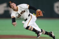 「新たな忍者が出てきたな」他球団ファン垂涎、巨人23歳内野手がGT戦で魅せた“スーパープレー”が話題　「抜群の走塁と守備」「何回でも見れるな」