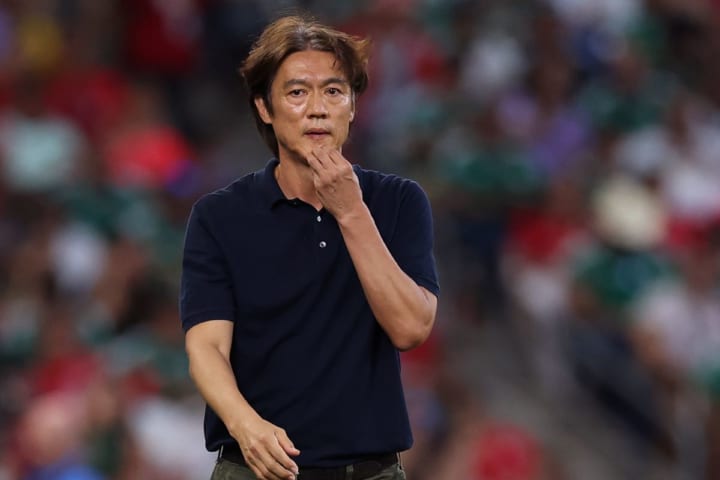 「韓国の混乱ぶりは、日本の長期的かつ計画的なアプローチと対照的だ」衝撃敗退の韓国は日本に学ぶべき―英BBCが報道　「宿敵のモデルに倣うことは屈辱かもしれないが…」「今や日本が先をいっている」【W杯】