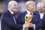 「FIFA、最後に少しだけいい仕事した！」話題の表彰式から“トランプ消す”にファン喝采　「きれいに消えてて草」【W杯】