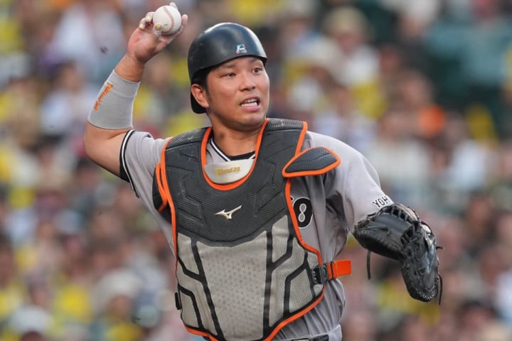 G大城に2死球で甲子園、異様な空気に　チームにとっては大事な扇の要　試合では佐藤輝明にも死球禍
