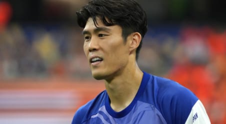 冨安健洋、再びプレミアの舞台へ？　鎌田との“ベルギー以来の再共演”に現地メディアも関心「もしコンディションが戻れば…」