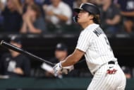 「量産体制だ」相手エースの“160キロ超えの魔球”を逆方向にパンッ　逆襲を呼び込んだ村上宗隆の美弾に米震撼「ムラカミは打ち方を知ってる」