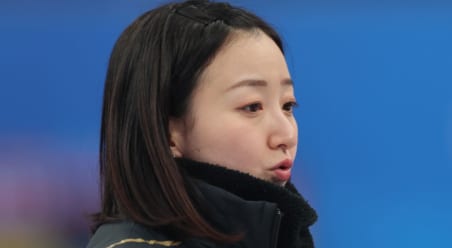 ロコ・ソラーレ藤沢五月の“最新ショット”に注目「髪、切ったんですね」 スイーツ前に極上笑顔も