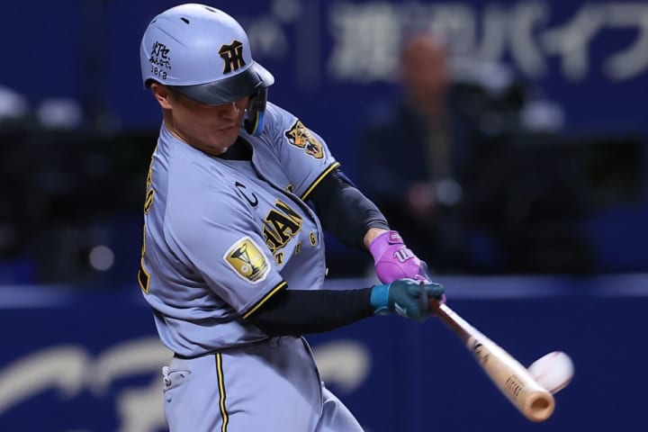 「もう打たれた瞬間なんやろな」相手左腕を“呆然”とさせた阪神・坂本誠志郎の逆転弾「まさにスラッガー！」「やばいって！」