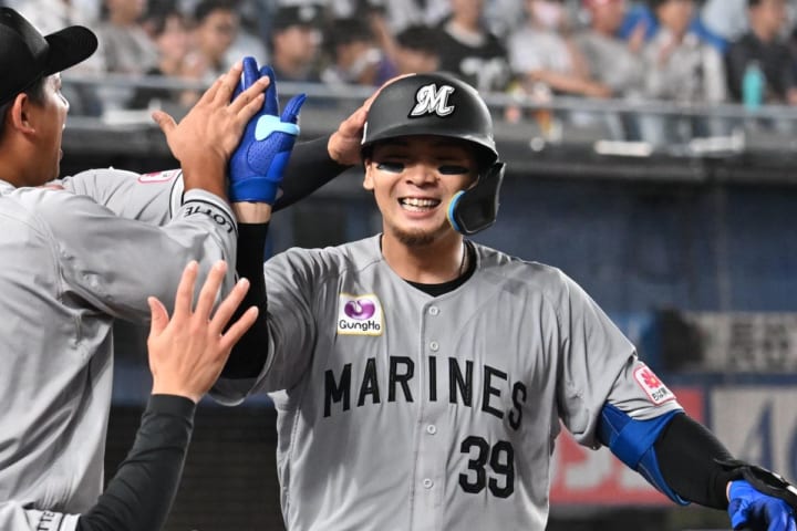 「もしかして覚醒の足音、近づいている？」阪神→ロッテ移籍の25歳右の大砲候補が3試合連続打点、圧巻の.500にファン熱視線「やっぱり、期待しちゃうよね」