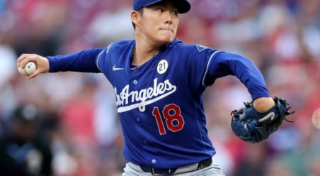 WS3連覇へ「再び再現しなければならない投球だ」14勝目を挙げた山本由伸の圧倒的かつ“無駄のない投球”　地元紙が絶賛