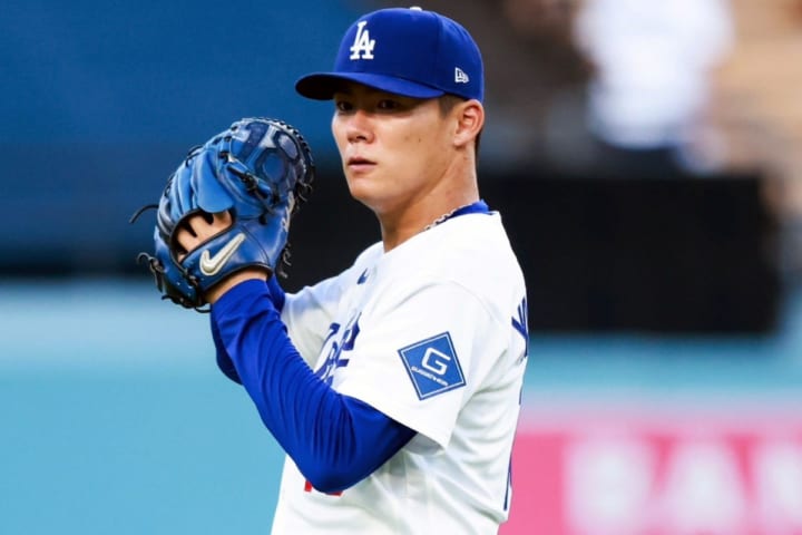 鉄腕・山本由伸はド軍のFA補強史上で「最高」　大谷翔平にも劣らない12年契約での“コスパ”を米司会が熱弁「危険な賭け。でも金額に見合っている」