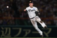 「守りを固めるのがタイガースの野球」劇的サヨナラ勝ちを呼び込んだ阪神27歳内野手の“好守”にファン注目「普通に来季もレギュラー確定や」