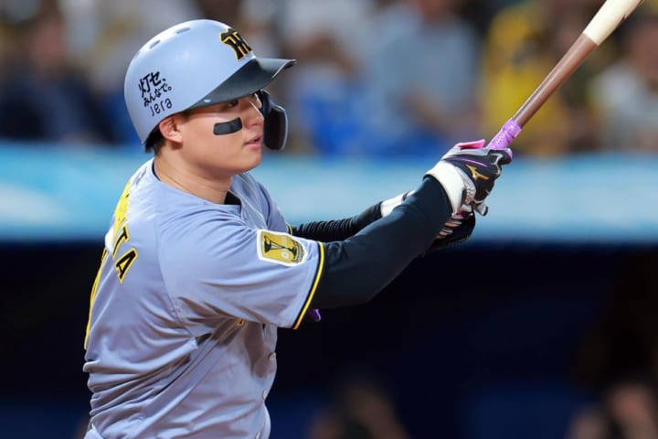 「またかよ…」虎の主砲めぐって2試合連続死球に騒然　両リーグ最多のシーズン19個目「ここまで多いのは異常」