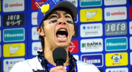 「また絶対チャンスは来るから」――スタメン落ちのドラ1を支えた名コーチとの二人三脚　苦境の度会隆輝を変えた舞台裏【DeNA】