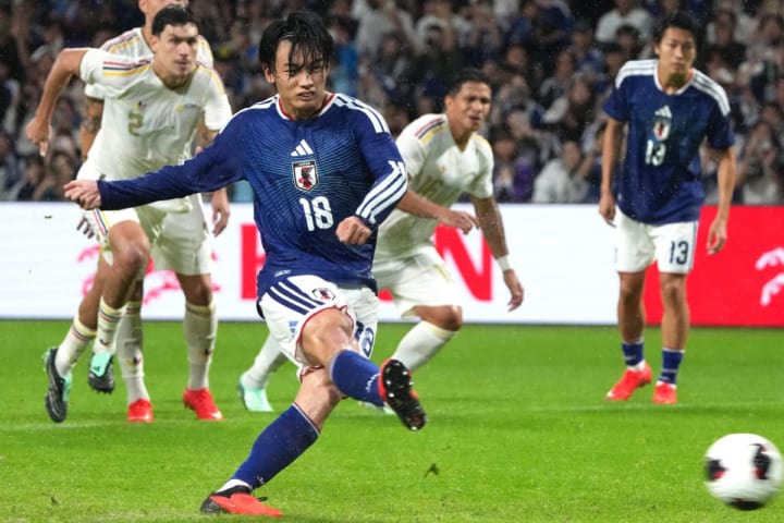 「奇妙なVAR」PK獲得が一転、PK献上の判定に…ベネズエラvs日本の“劇的決着”「カオス」とスペイン紙も驚き