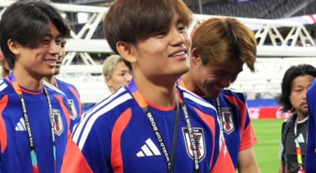 「日本では幼少期からよく知られていた」久保建英と福原遥の“極秘婚約”にスペイン地元紙も興味津々　日本人が関心を寄せた“匂わせアイテム”とは？