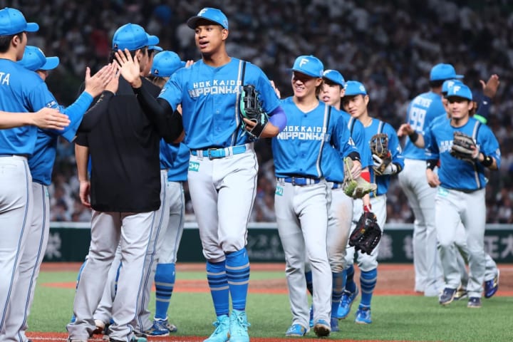 ベルーナに響いた“胸熱エール”に「しかと受け止めた」　CS熱戦直後「泣いた」「こういうのとても良いと思う」