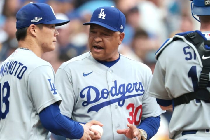「相手の勢いを止めなければ…」ロバーツ監督も苦渋　山本由伸がPS最短KOに指揮官沈痛「ハミルトンの盗塁で流れに乗った」