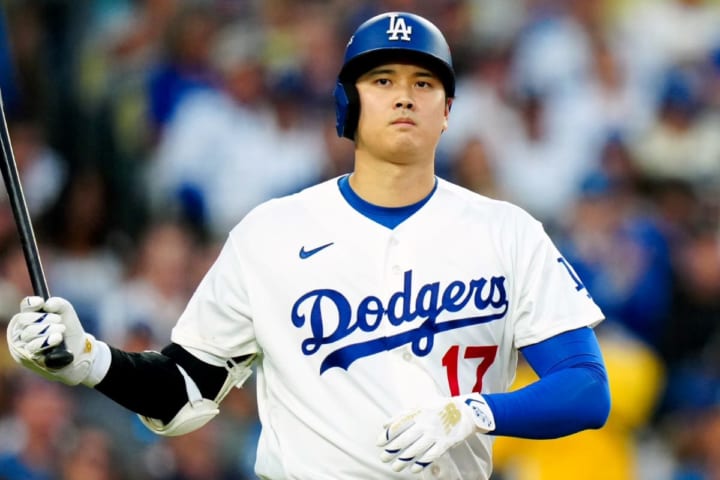 なぜ大スランプに陥る大谷翔平を先発外としないのか？　米球界で渦巻く疑問　MLB名将が語った“監督の心”「ショウヘイをベンチに置くのは難しい」
